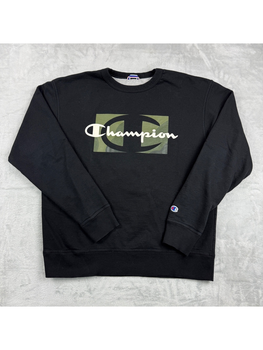 Champion Men's L Black Crewneck Sweatshirt Camo Big Logo Graphic Pullover Skater